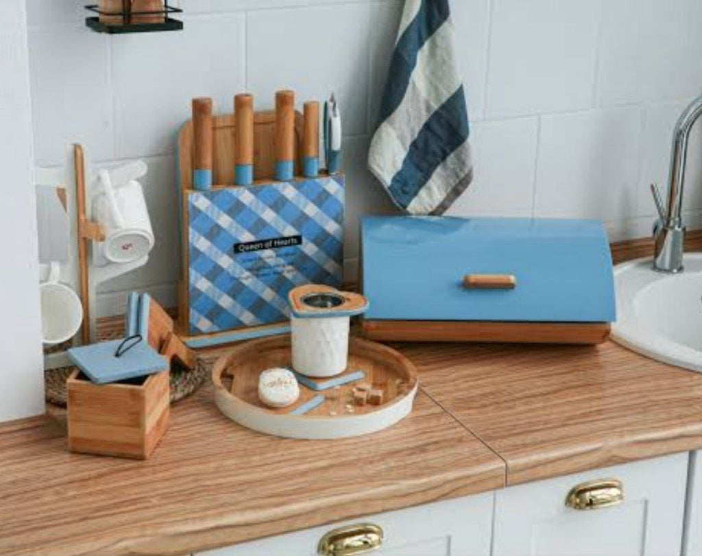 عياشه ماركة Tessie & Jessie