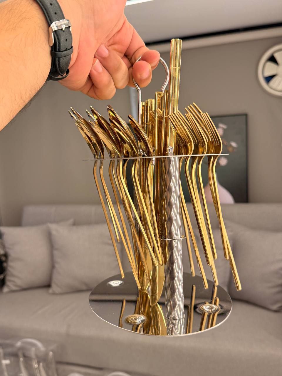 طقم معالق تقديم و ضيافة علي استاند