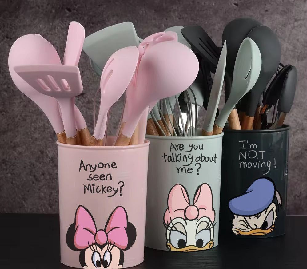 طقم توزيع ديزني