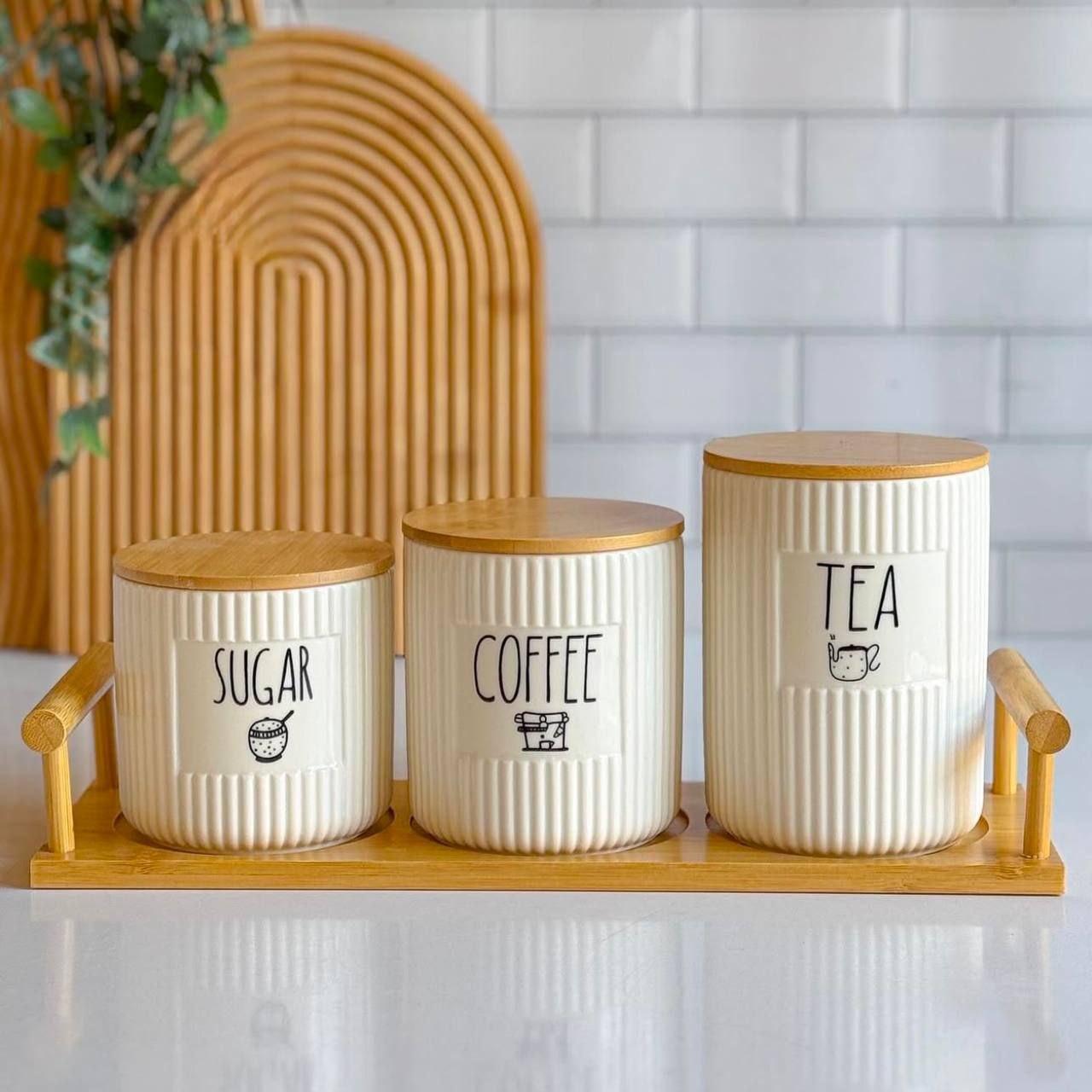 طقم كوفي بورسلين مضلع