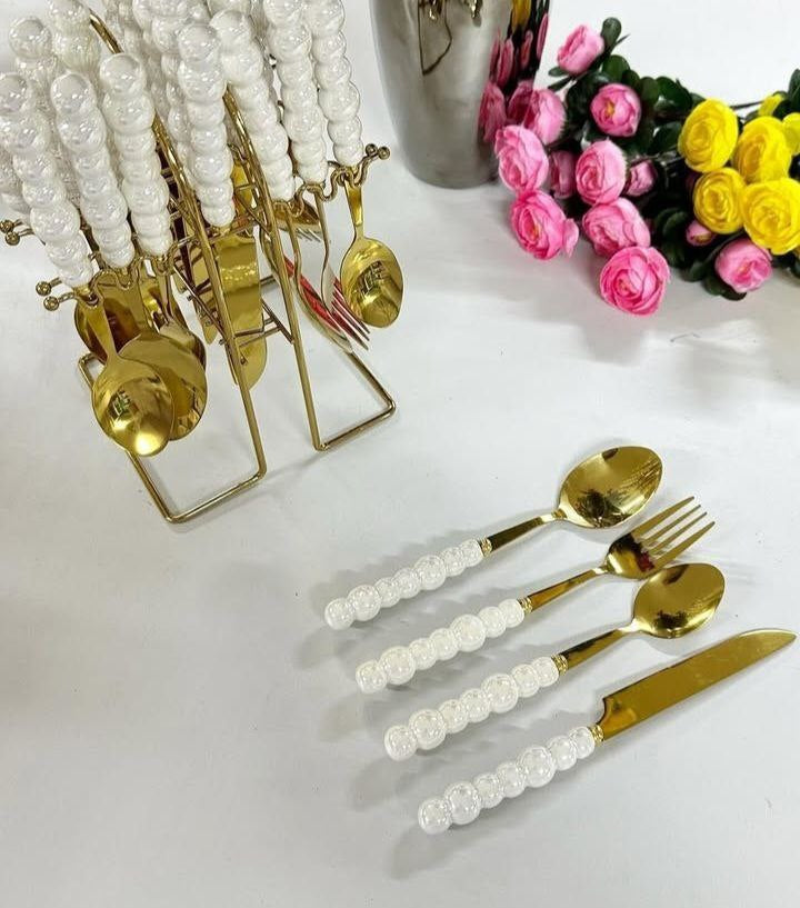 طقم السفره -  طقم معالق